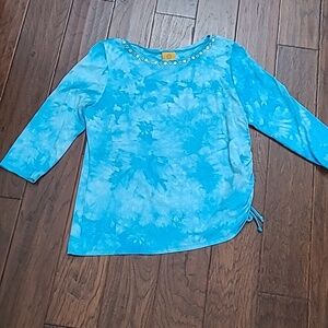 Ruby Rd Blue Marbled Top with Ruching on 1 side & Embellished Neckline sizeLarge
